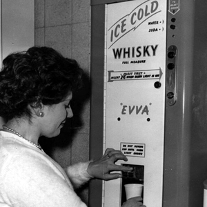 The Impact of the 1940s on Vending Machines 1940s Vending Machine Whisky